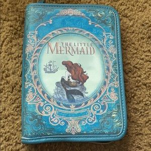 Brand new little mermaid makeup book case